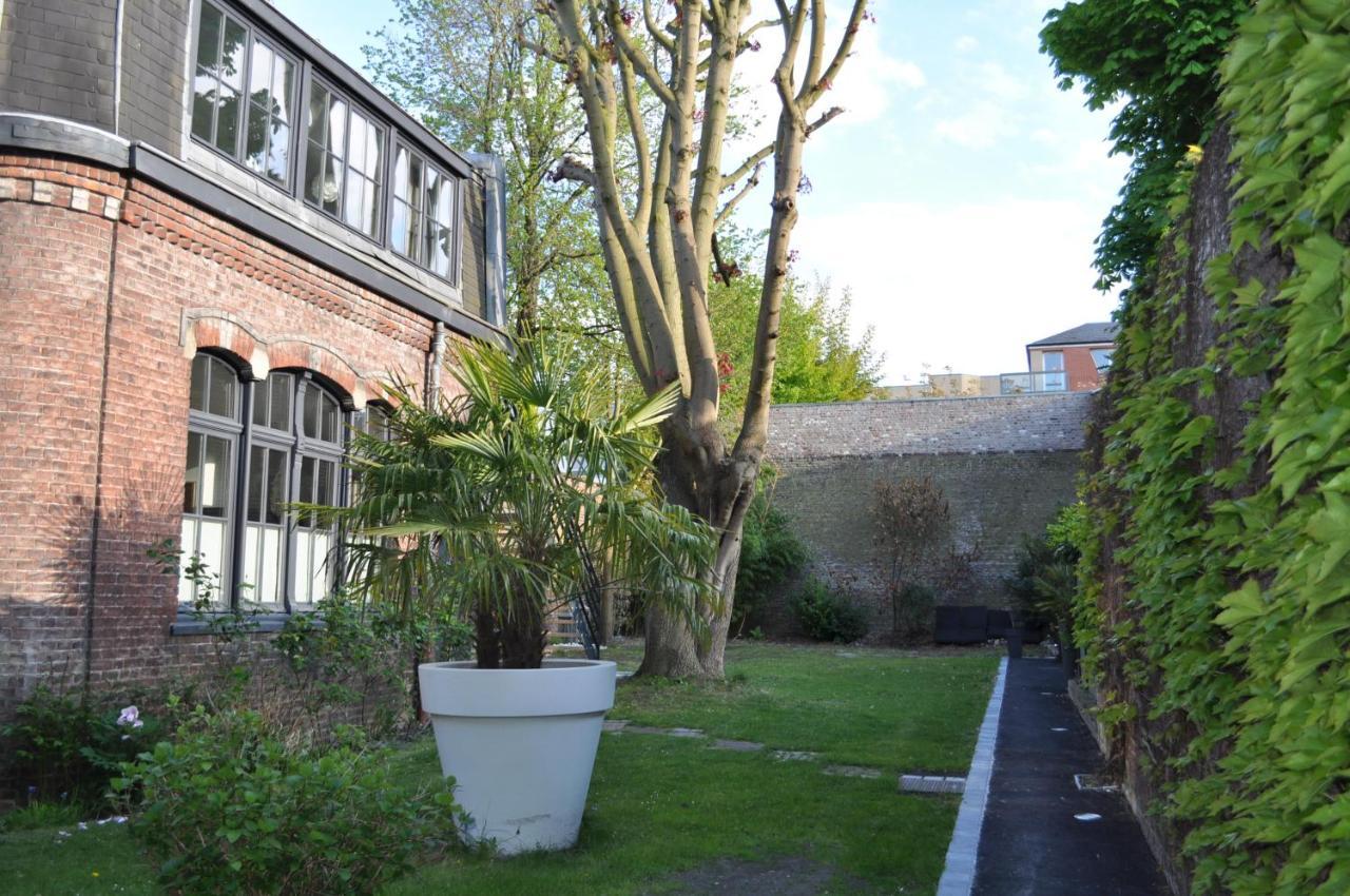 Au Coeur Du Jardin Aparthotel Lille Exterior photo